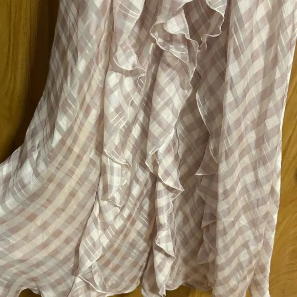 NWT Victoria’s Secret pink ruffled slip dress - Picture 6 of 7